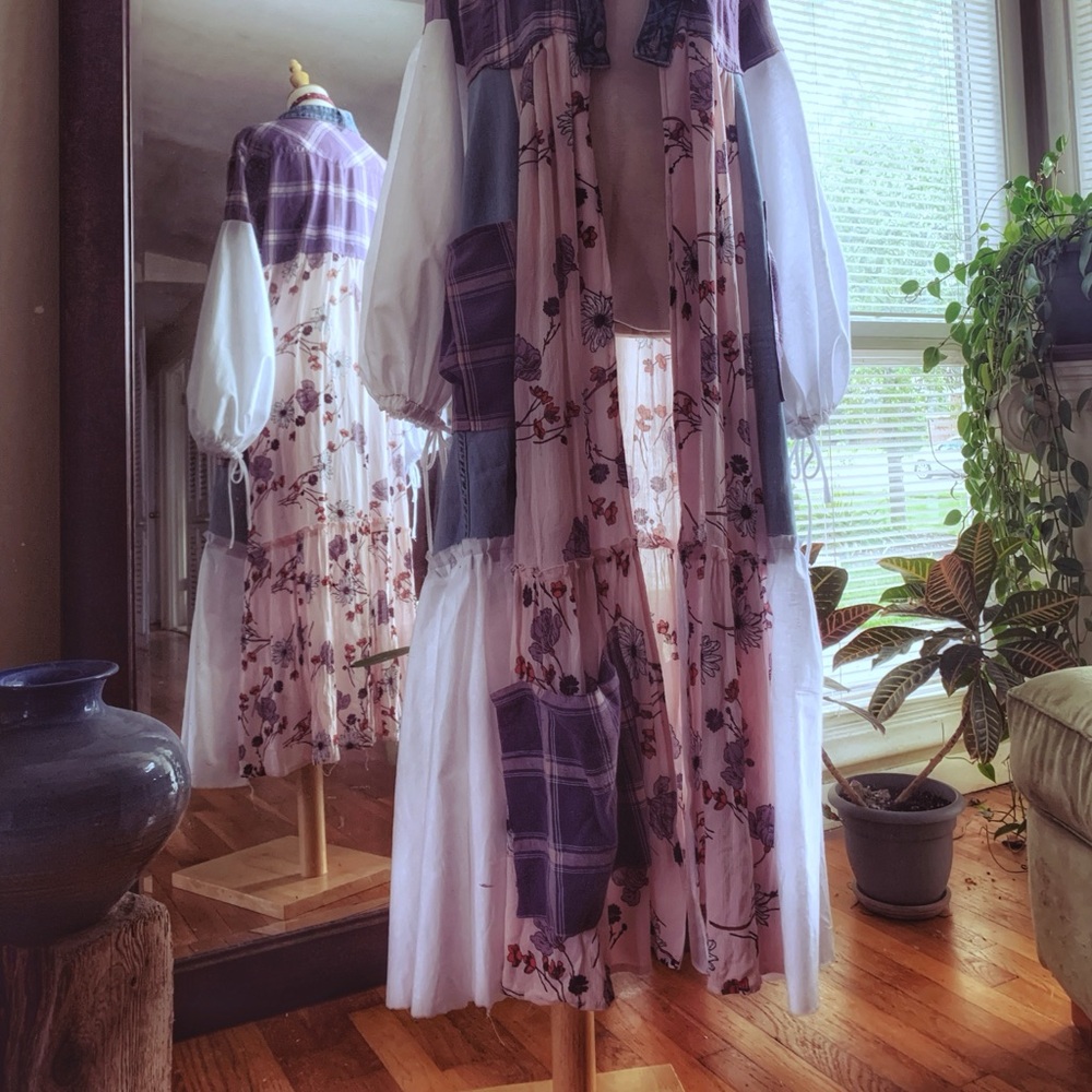 HANDMADE LOOK BOOK - Picture 8 of 8